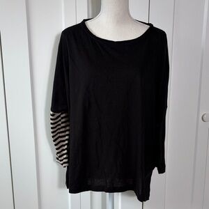 Alembika 4 Elegant Black Top with Striped Sleeves XL